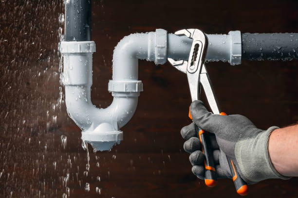 Professional Leak Detection technician working in Bechtelsville, PA